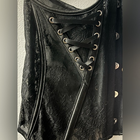 Adore Me Alice Corset (Boobless) | L | Black Lace Lingerie - Picture 6 of 8